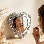Heart-shaped desktop mirror | Premium corporate gifts and custom-made presents | Wholesale and customization services