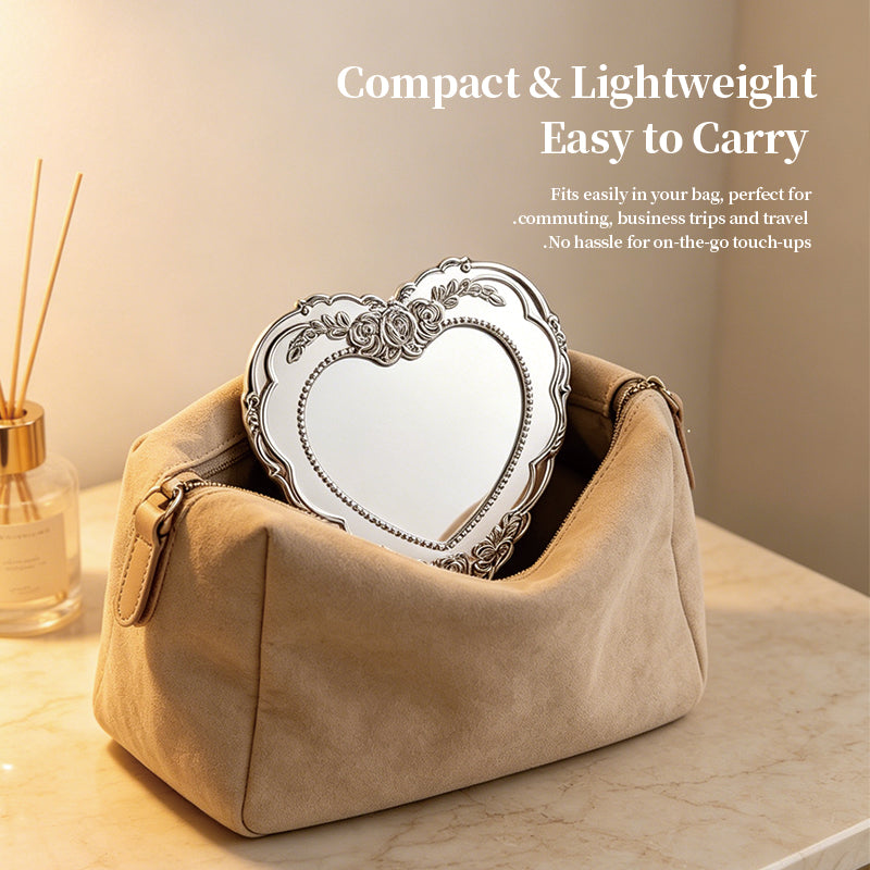 Heart-shaped desktop mirror | Premium corporate gifts and custom-made presents | Wholesale and customization services
